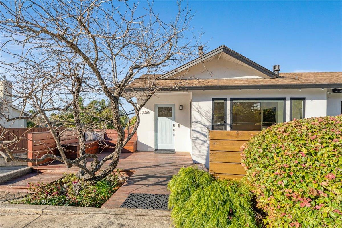 3025 Crystal Heights Drive