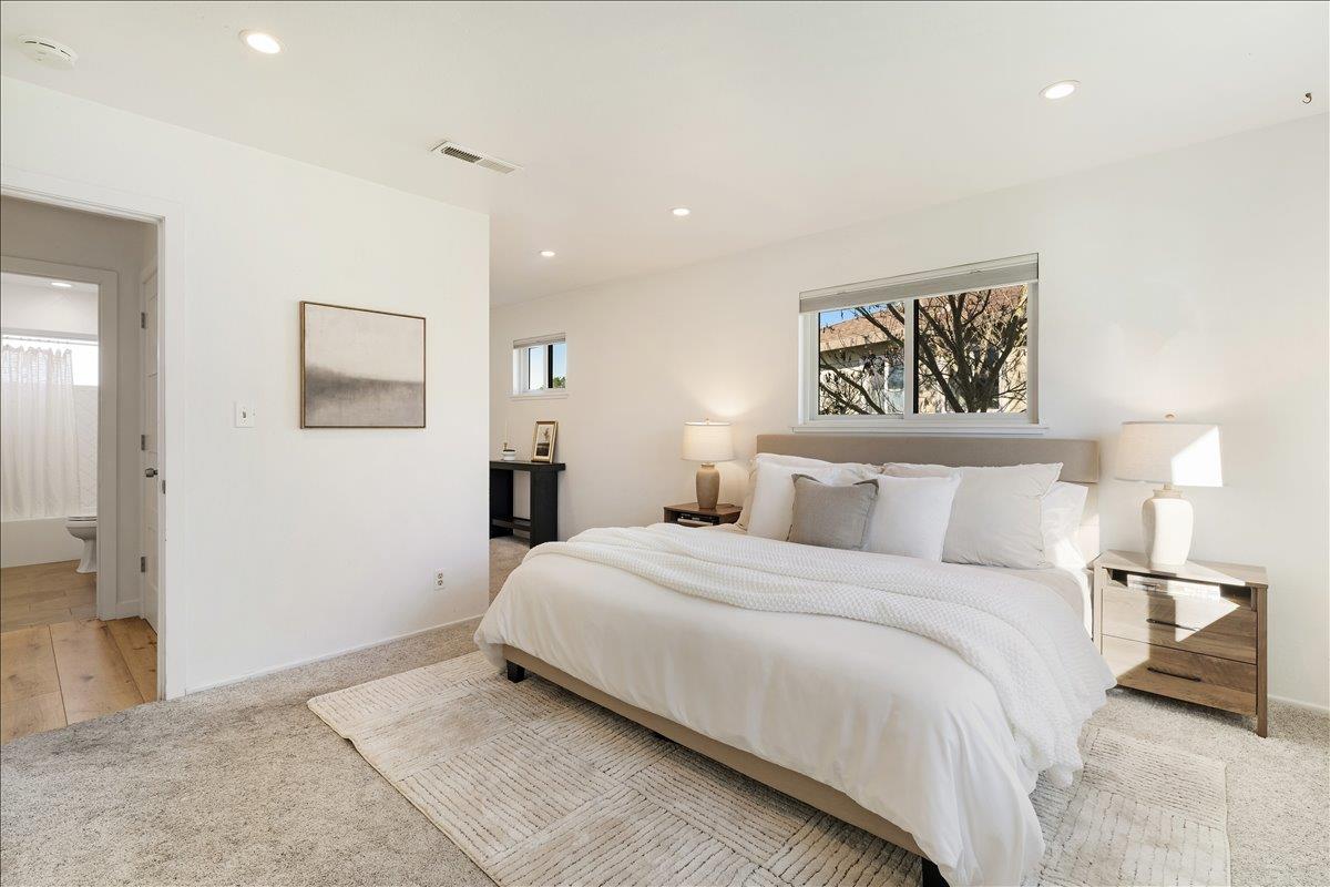 3025 Crystal Heights Drive
