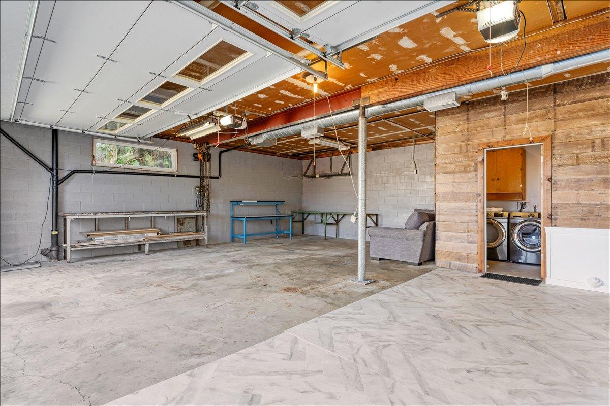 3025 Crystal Heights Drive