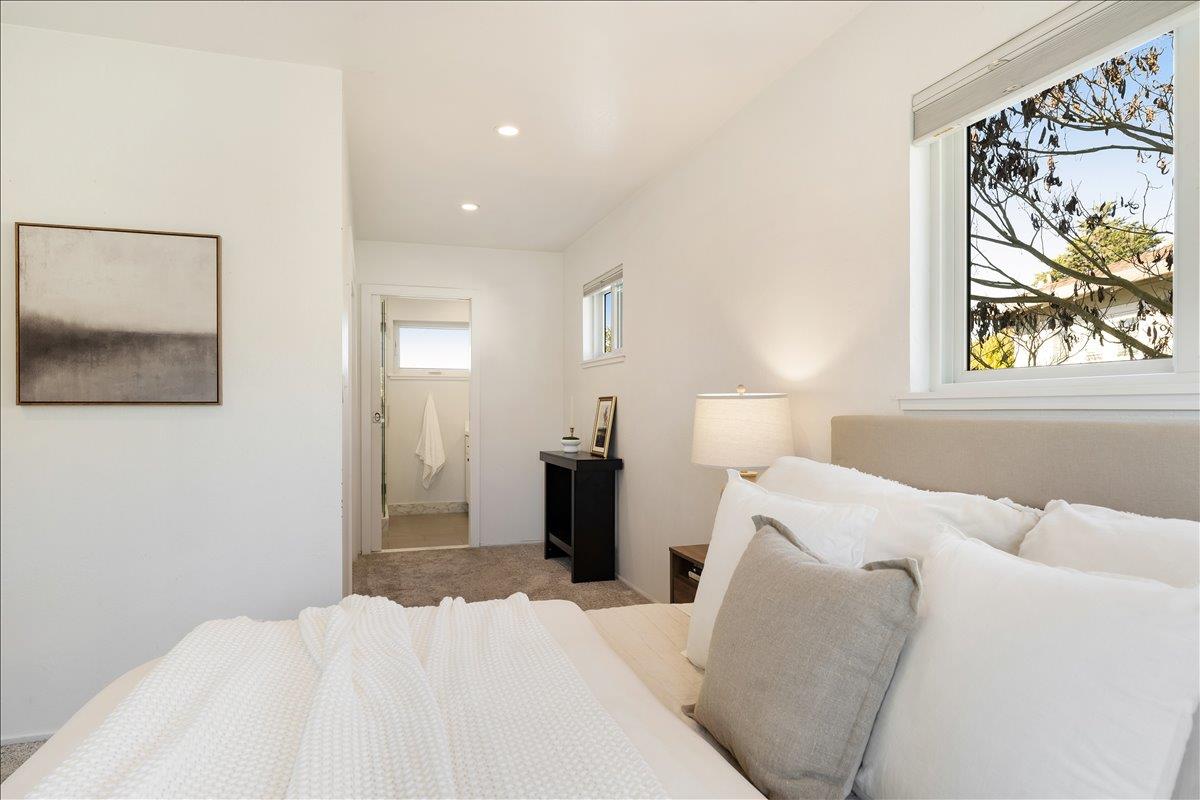 3025 Crystal Heights Drive