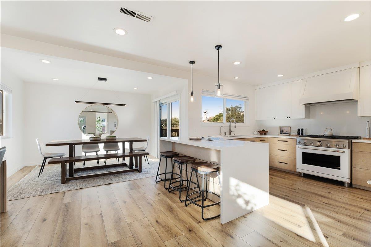 3025 Crystal Heights Drive
