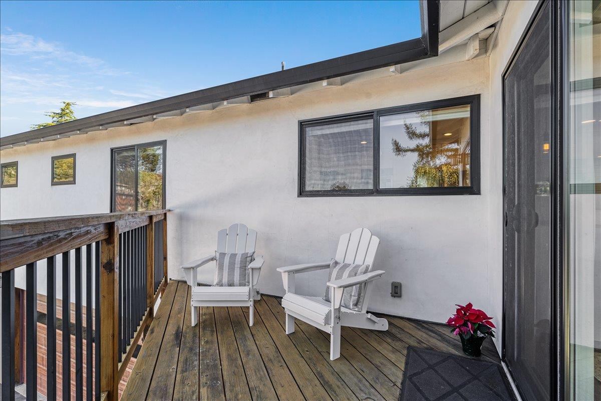 3025 Crystal Heights Drive