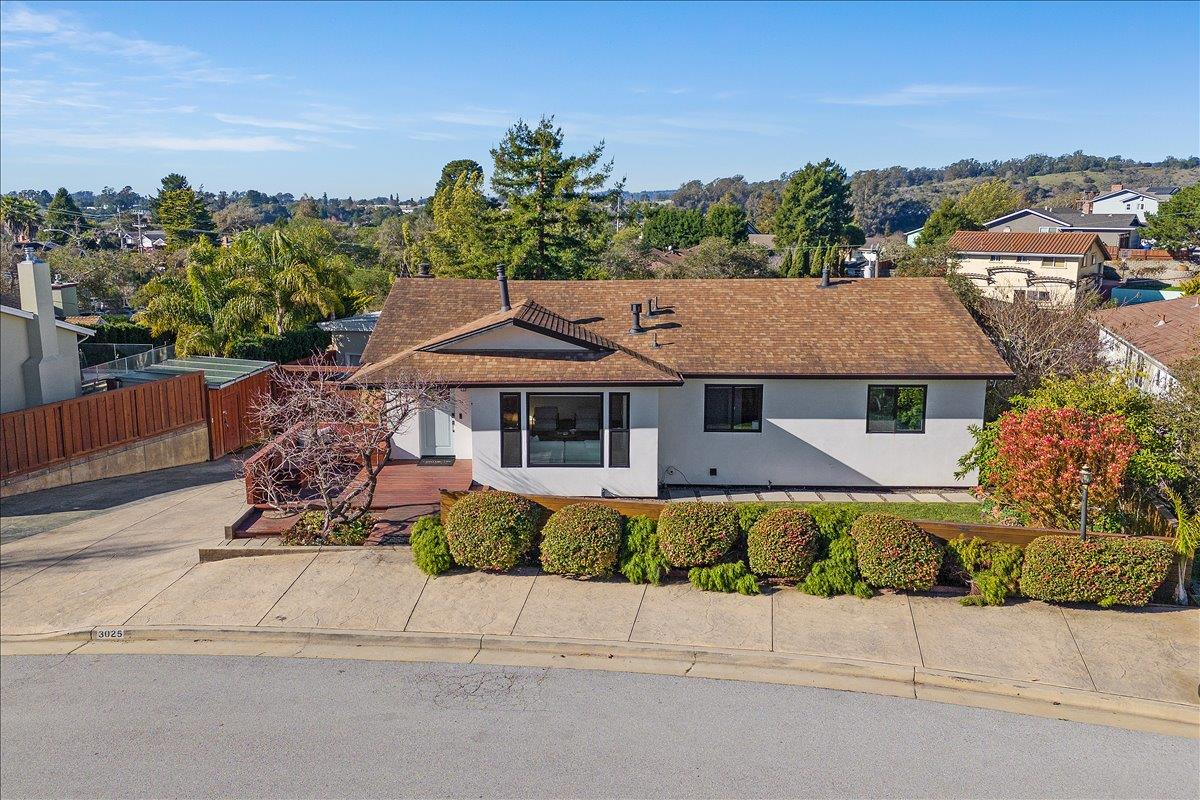 3025 Crystal Heights Drive
