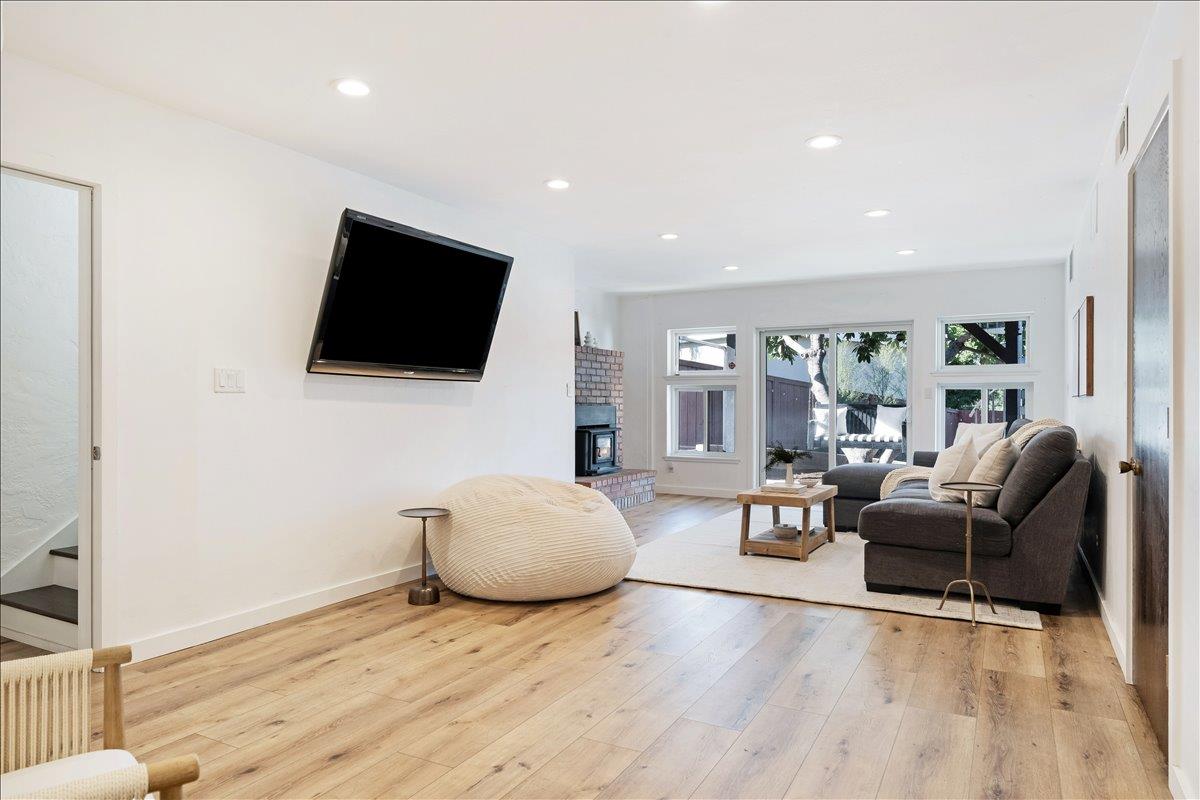 3025 Crystal Heights Drive