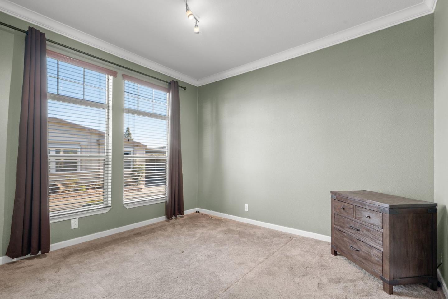 1225 Vienna Drive Unit: 375