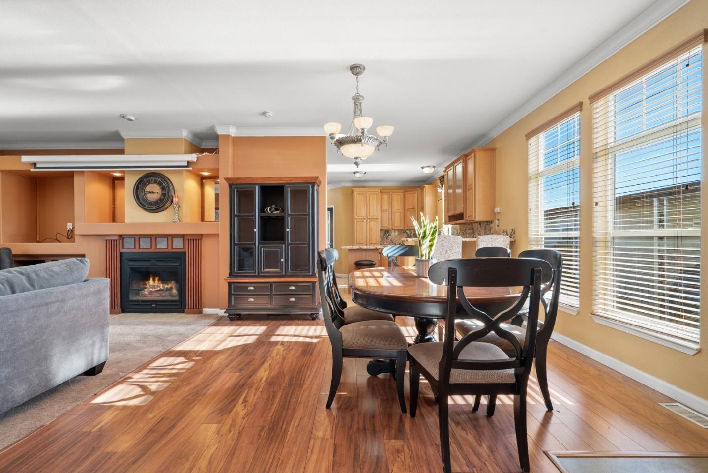 1225 Vienna Drive Unit: 375