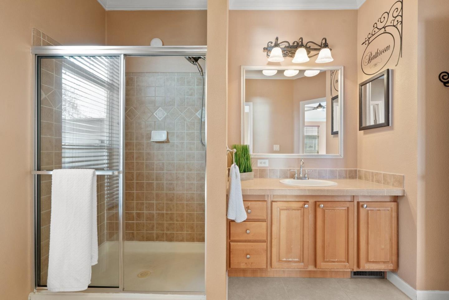 1225 Vienna Drive Unit: 375