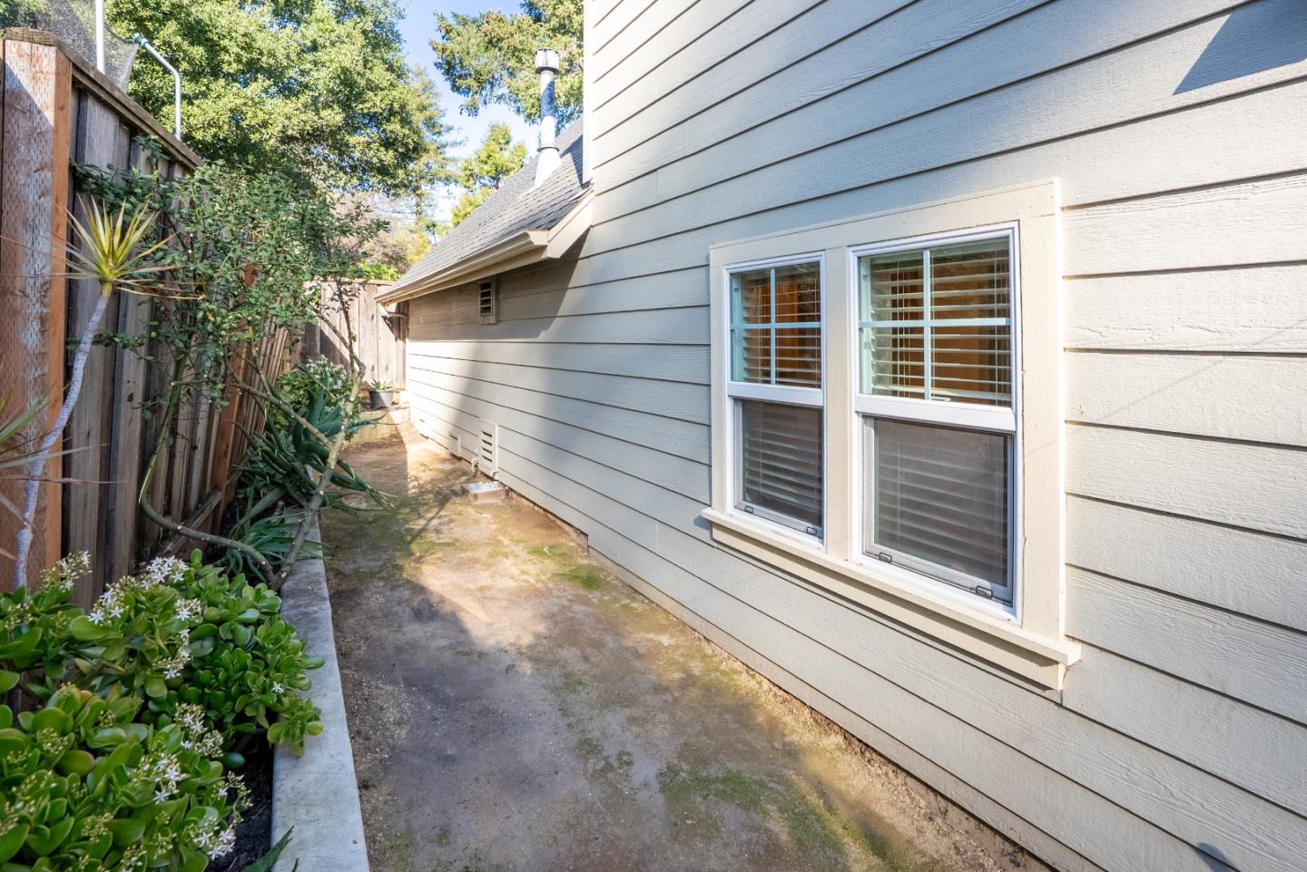 223 Button Street