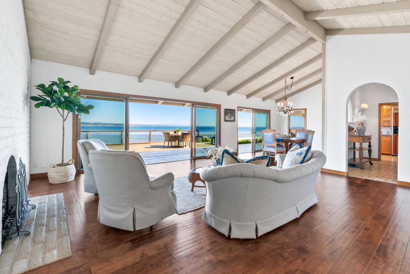 4250 Opal Cliff Drive