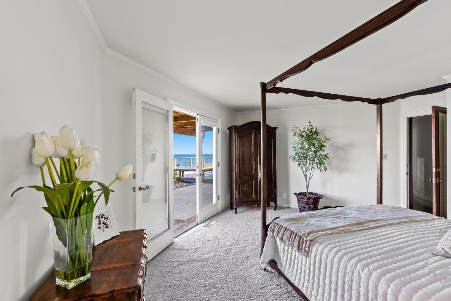 4250 Opal Cliff Drive