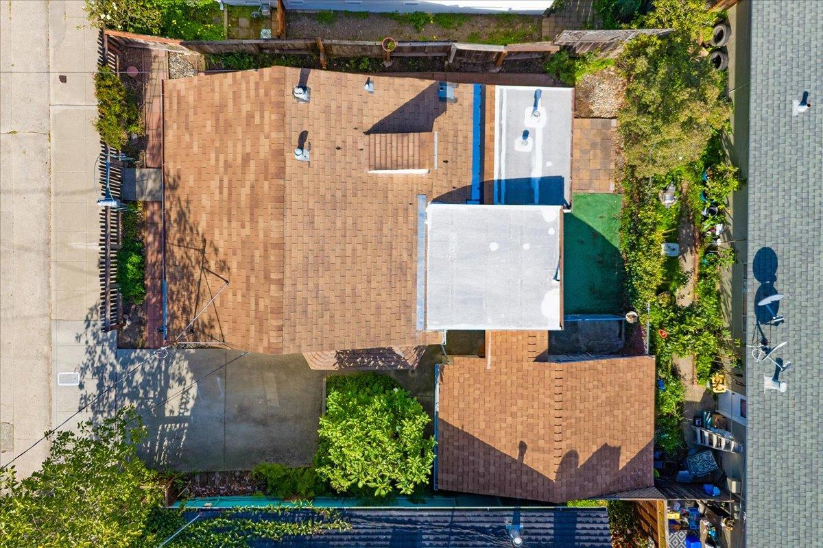 208 Mountain View Avenue