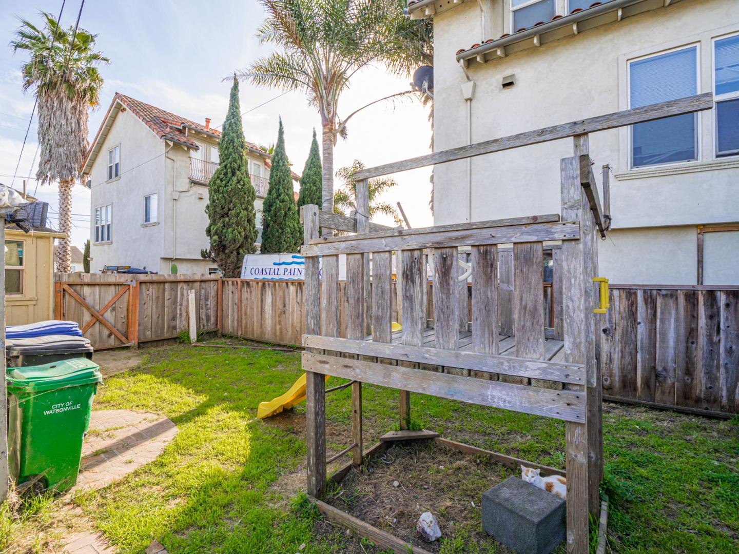 215 Palm Avenue
