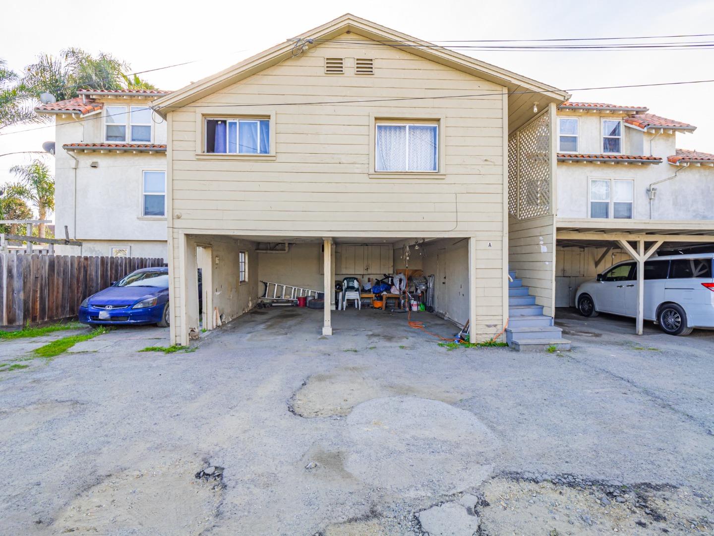 215 Palm Avenue
