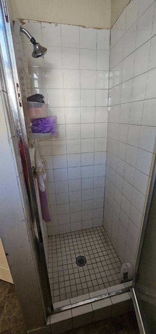 140 East Riverside Drive