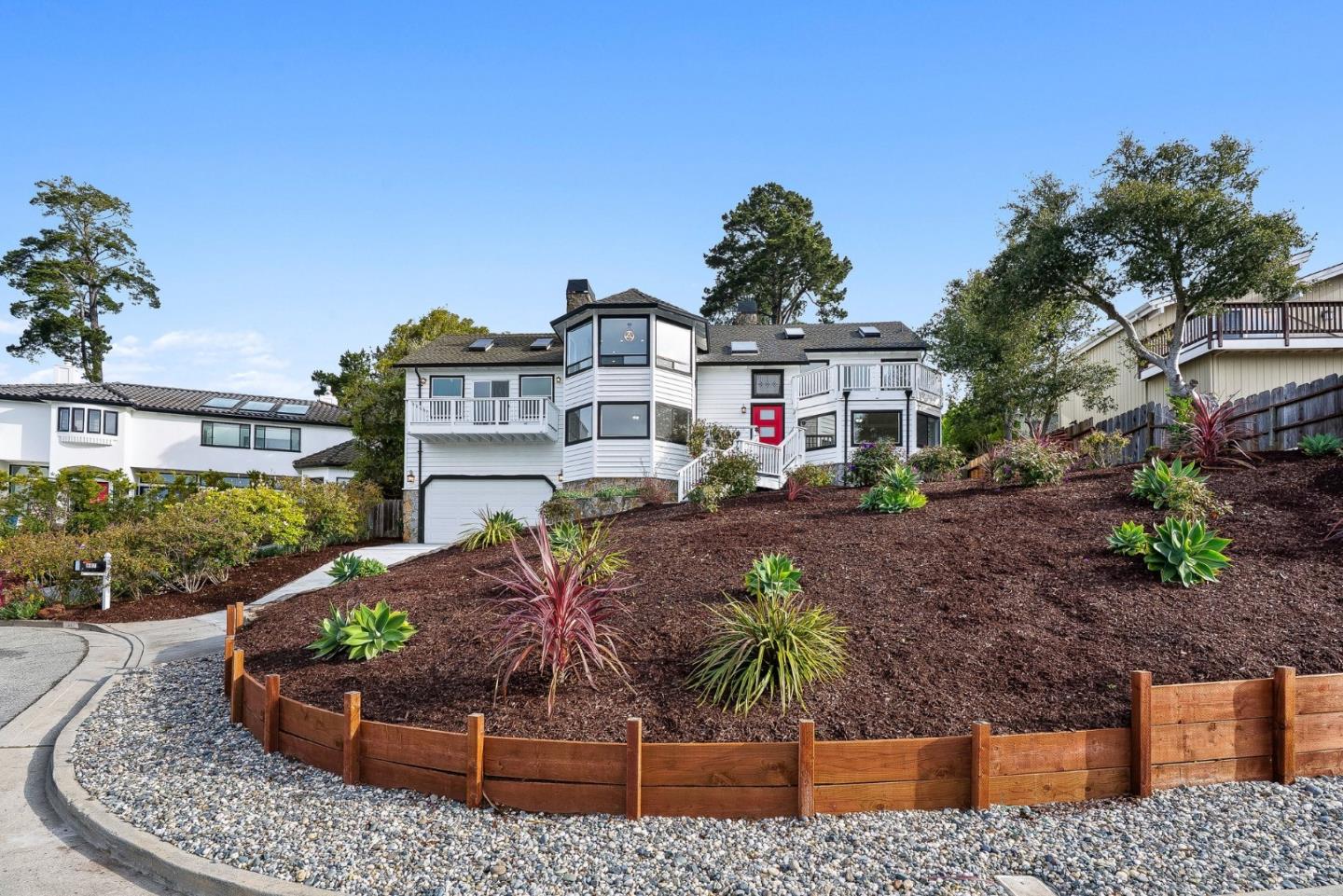 607 Saint Andrews Drive