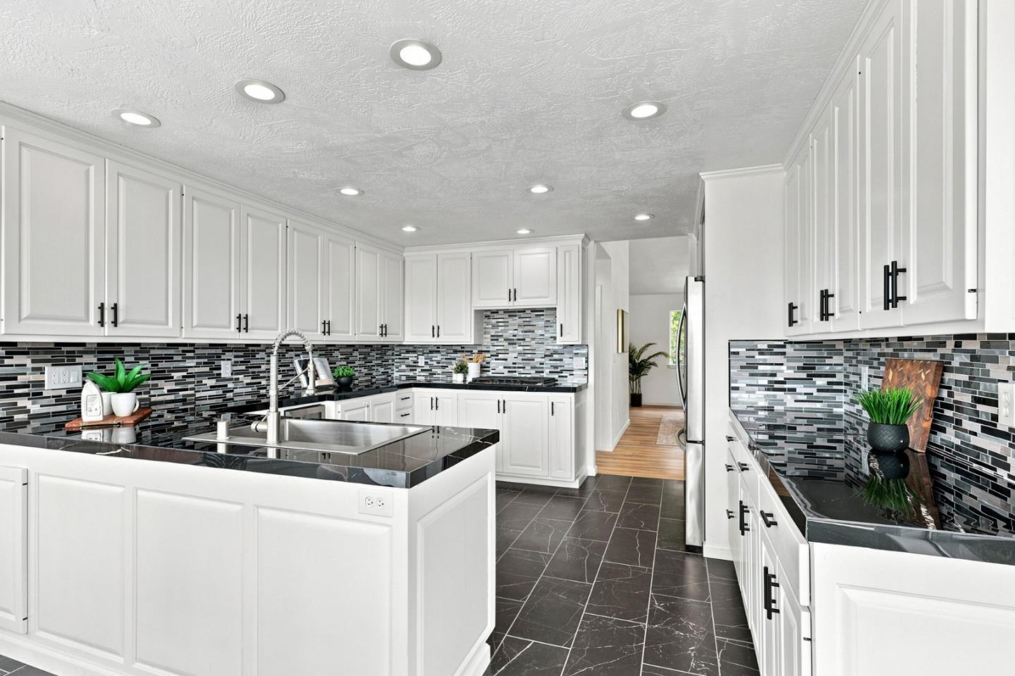 607 Saint Andrews Drive