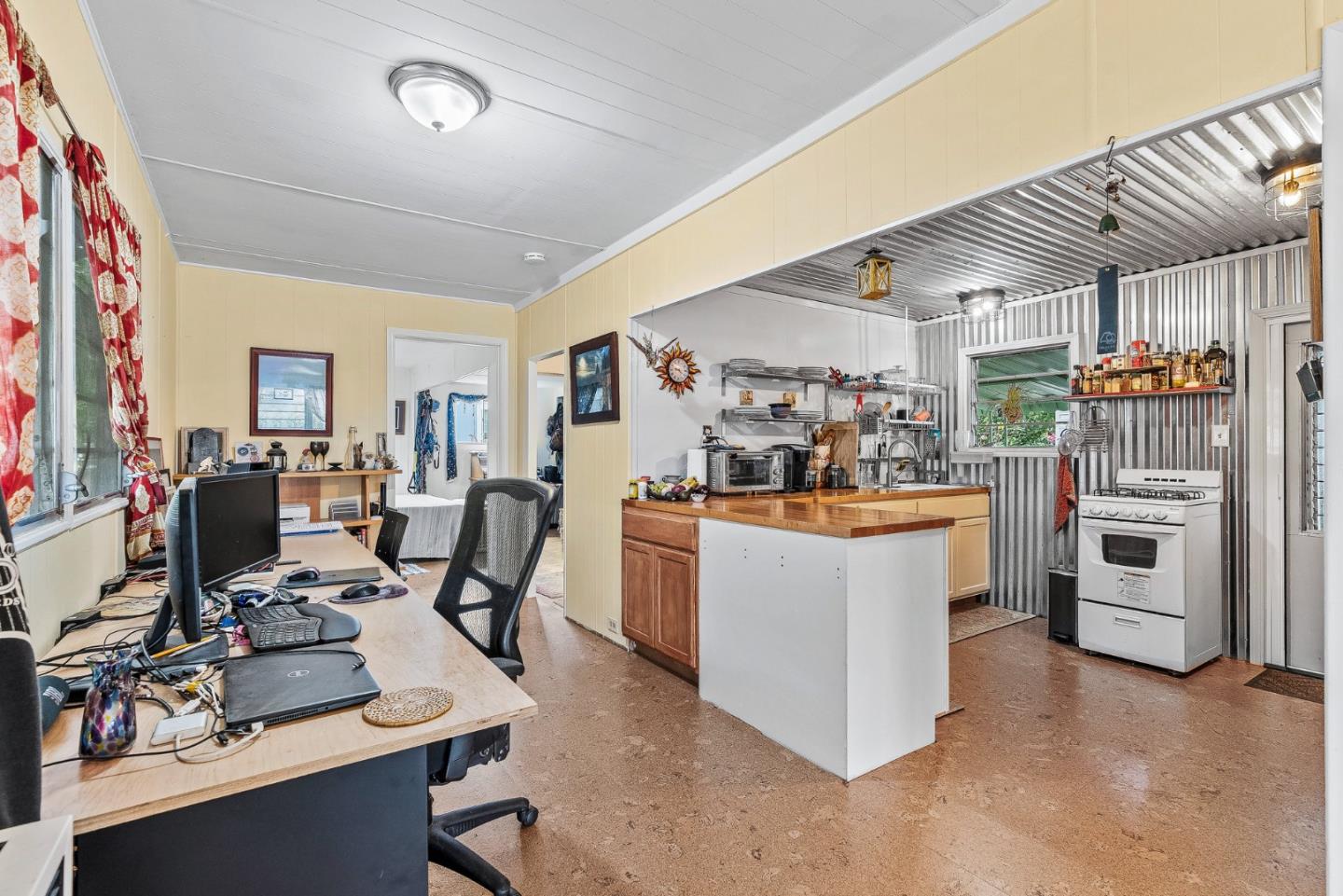 1040 38th Avenue Unit: 39