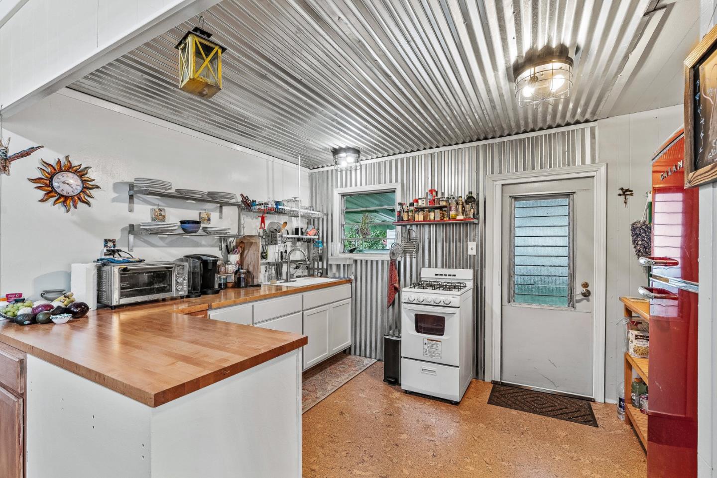 1040 38th Avenue Unit: 39