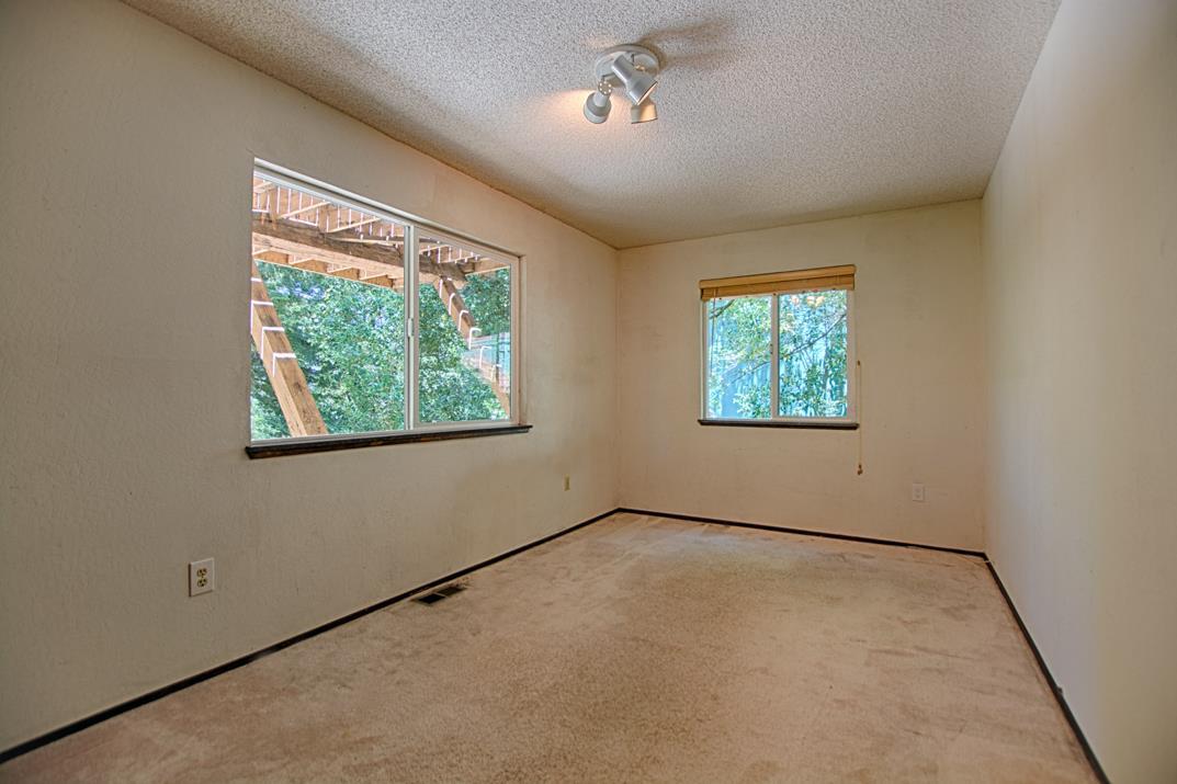 41 Grandview Avenue
