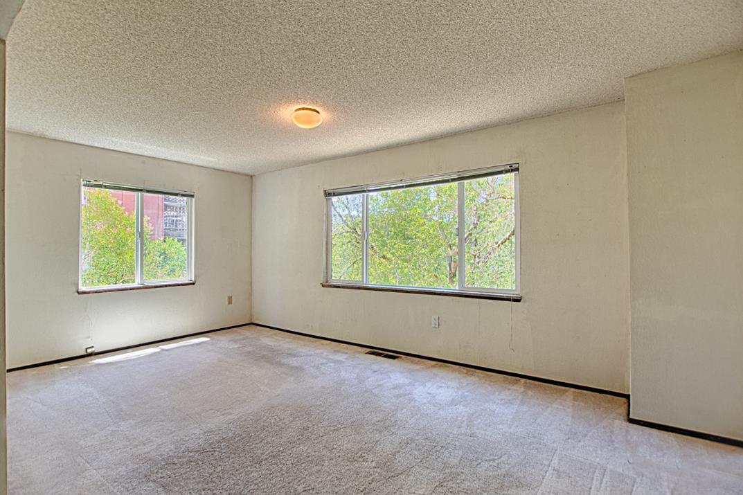 41 Grandview Avenue