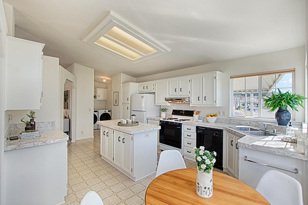 225 Mount Hermon Road Unit: 19A