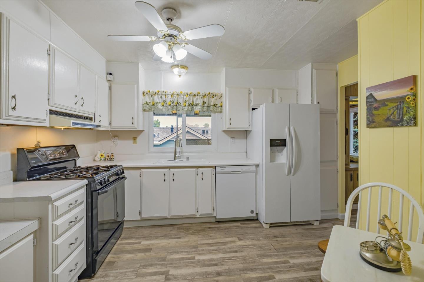 270 Hames Road Unit: 28