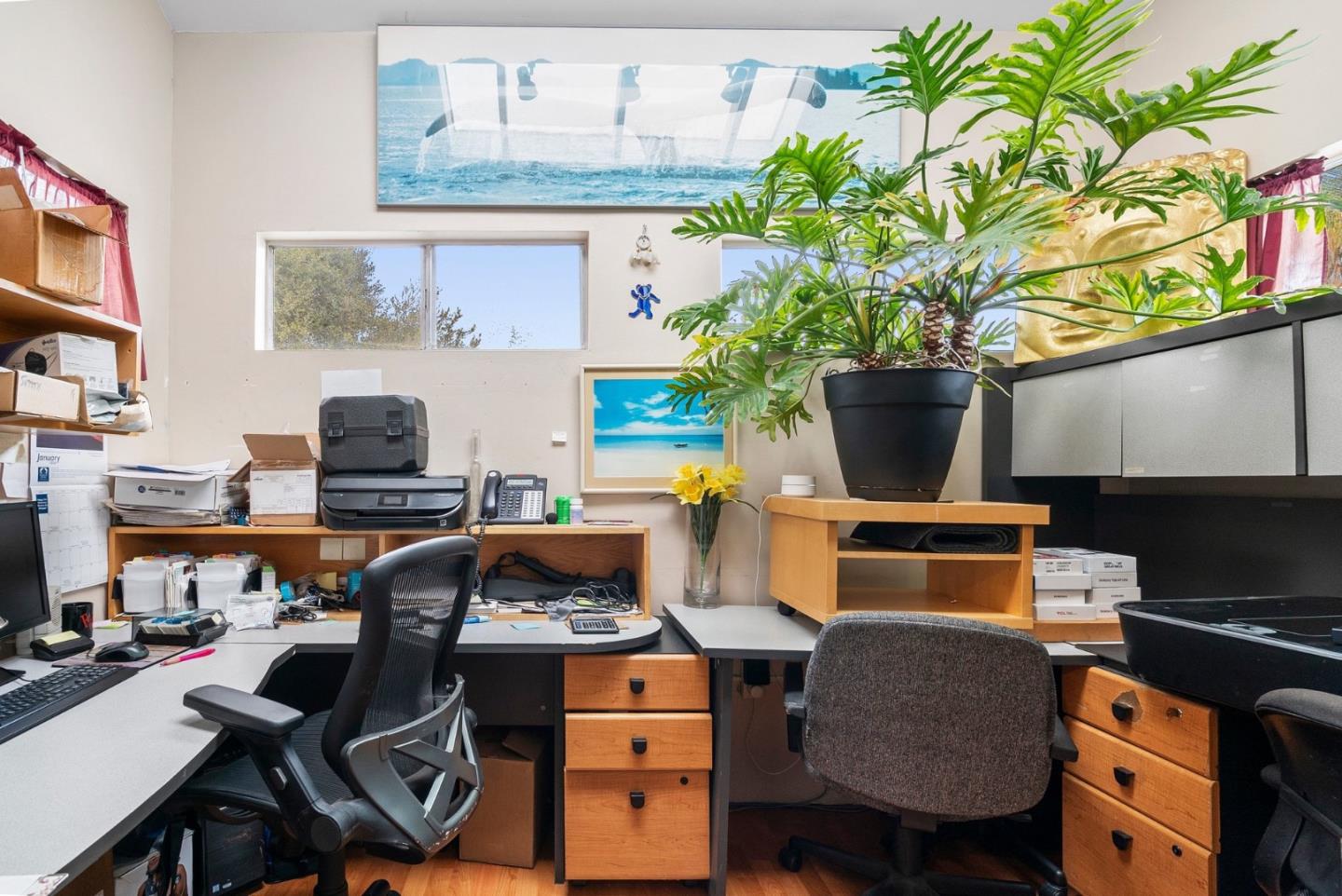 3811 Portola DR
