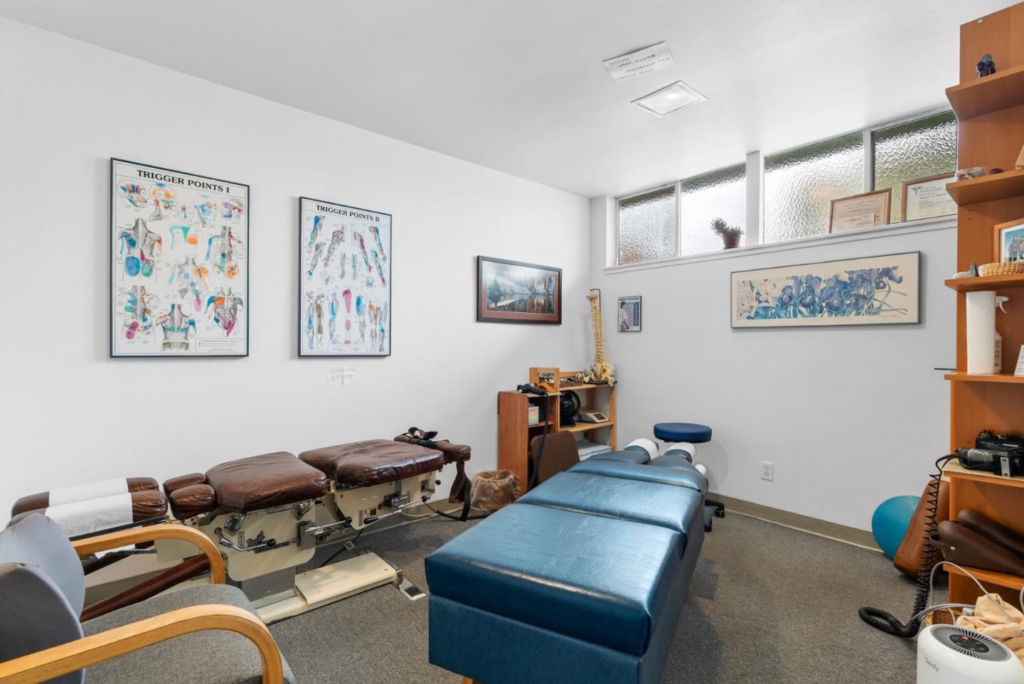 3811 Portola DR