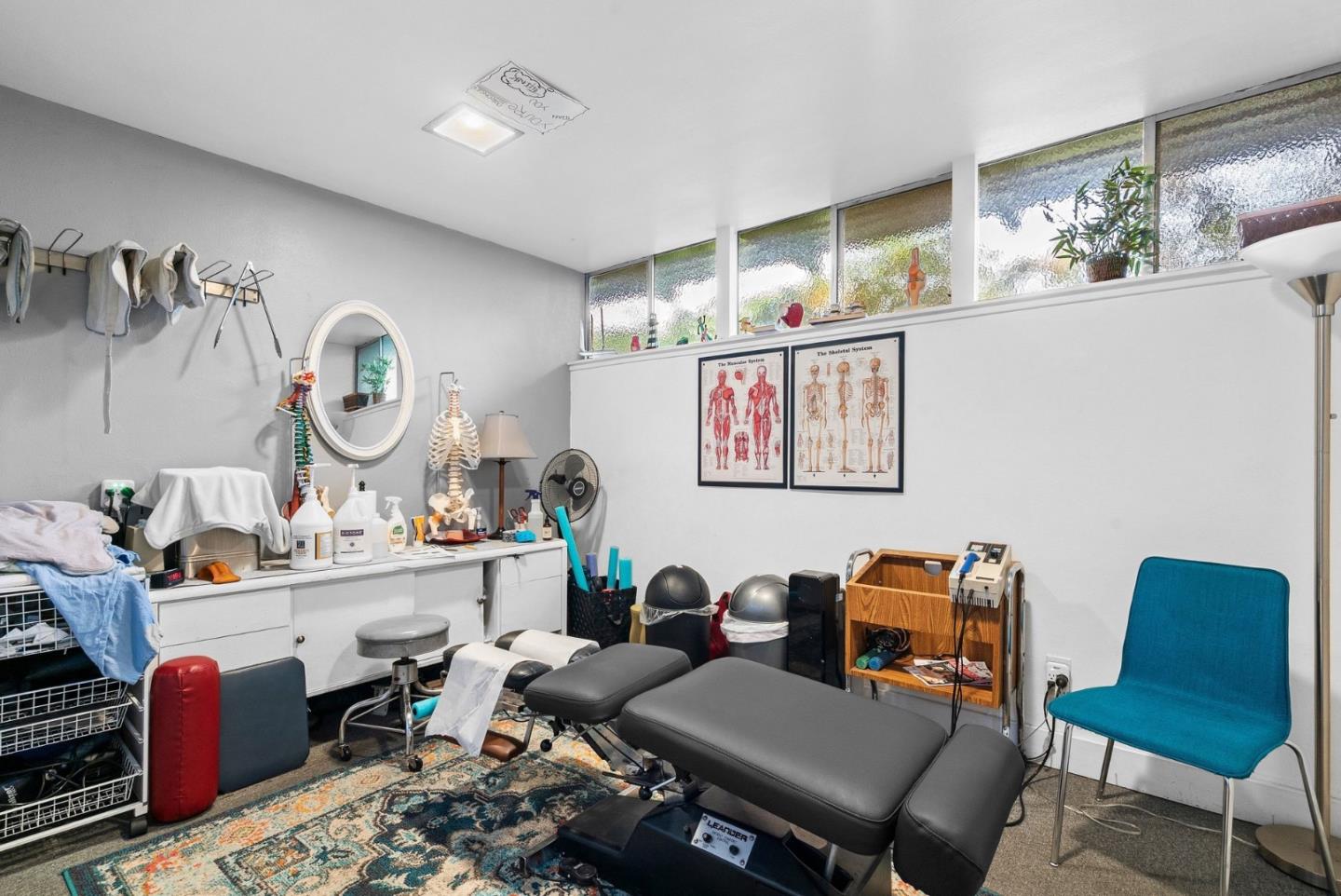 3811 Portola DR