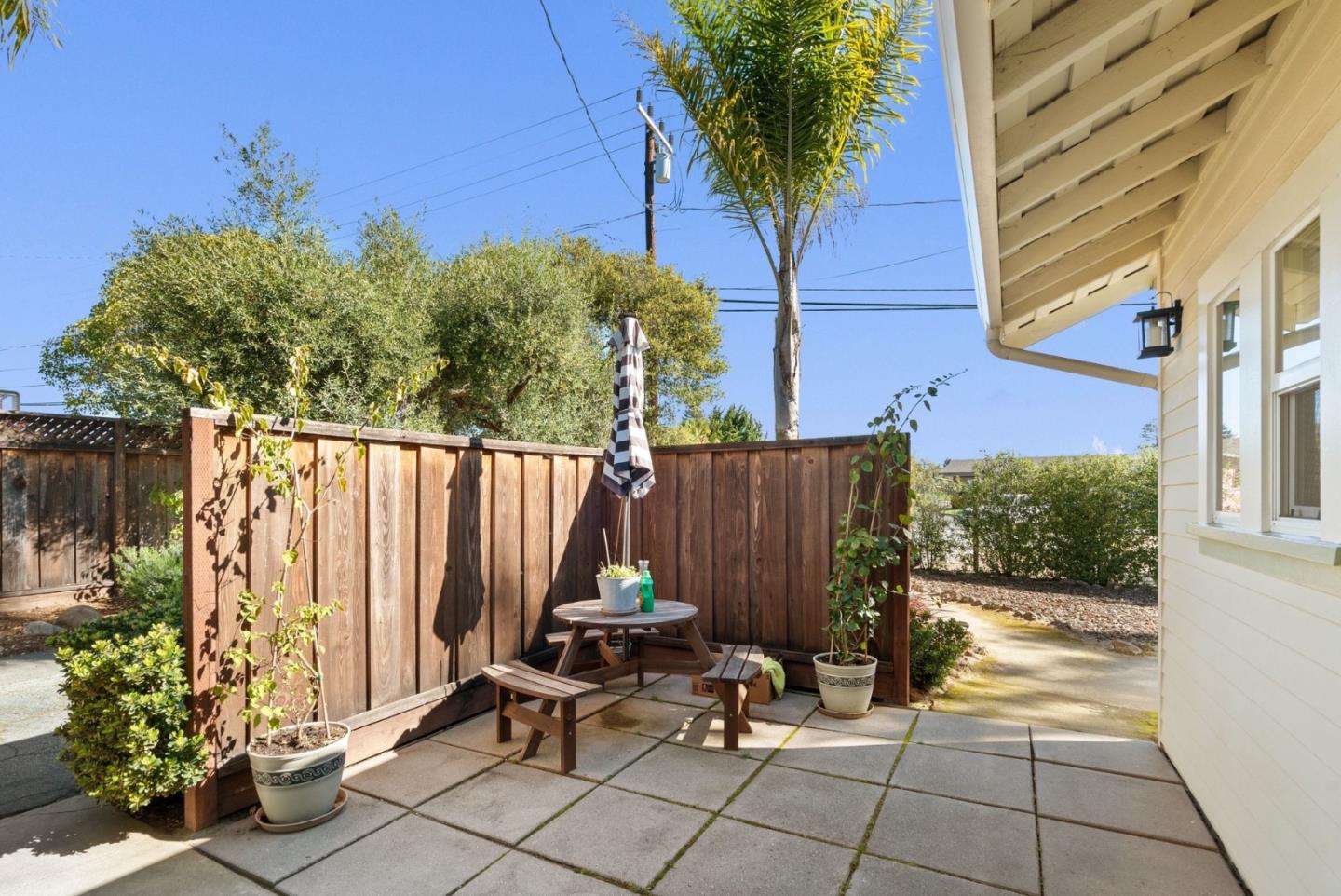 420 Capitola Road EXT