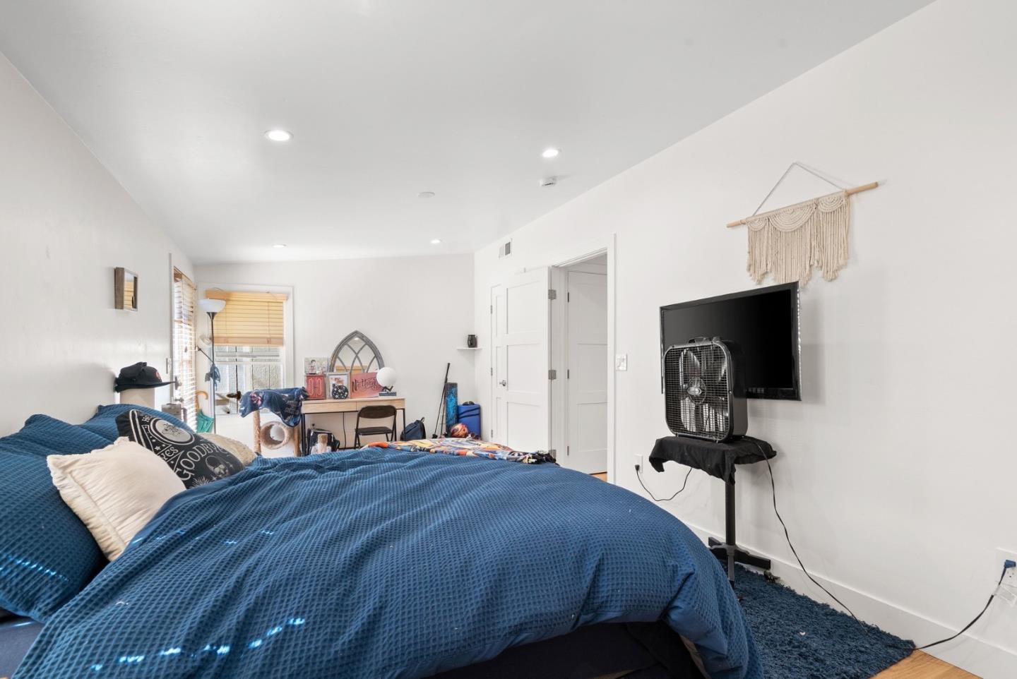 420 Capitola Road EXT