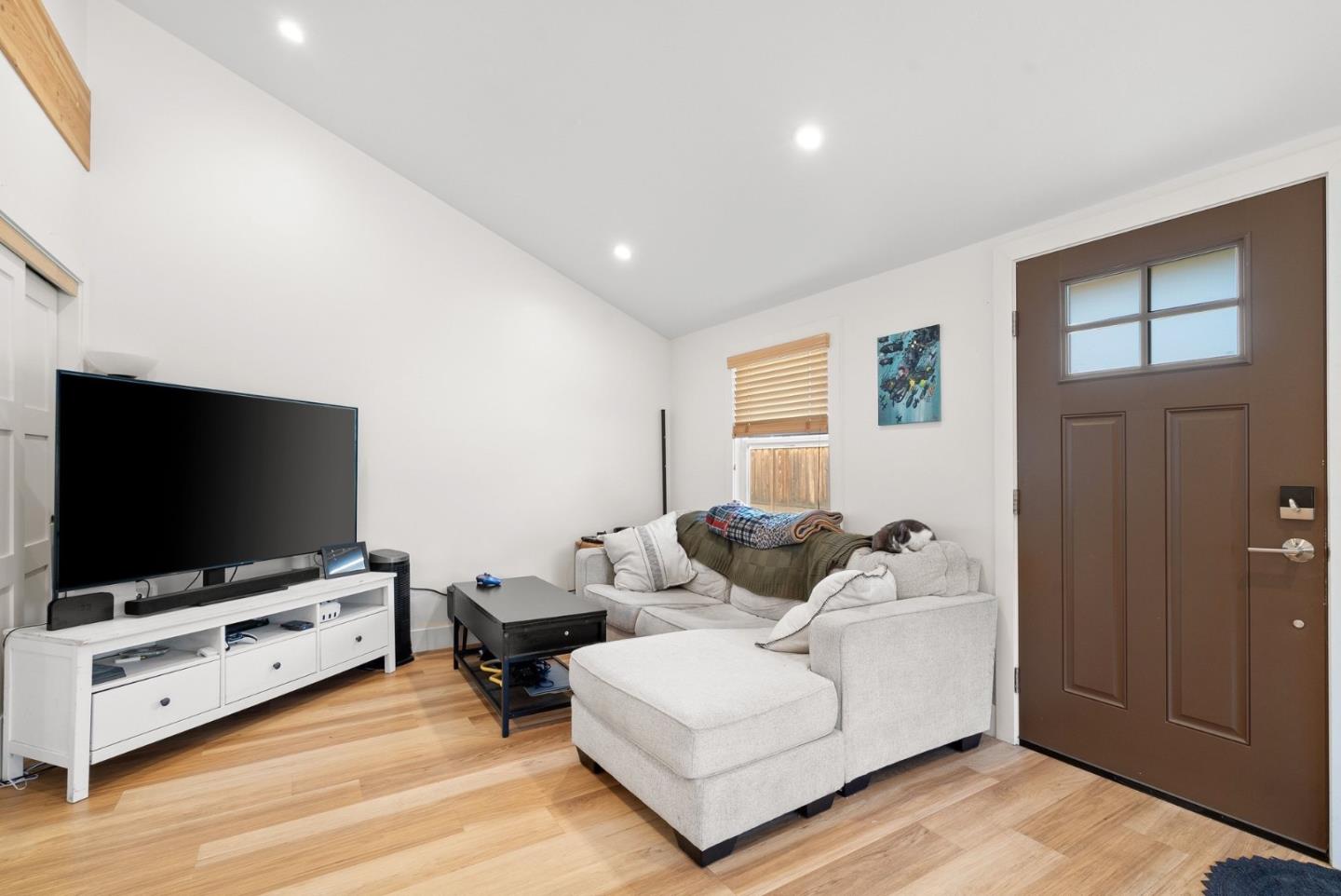420 Capitola Road EXT
