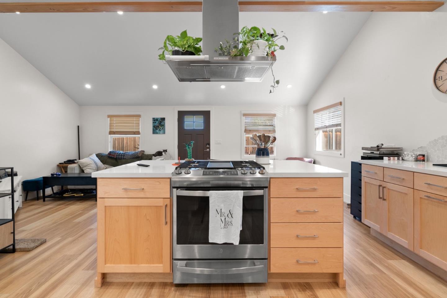 420 Capitola Road EXT