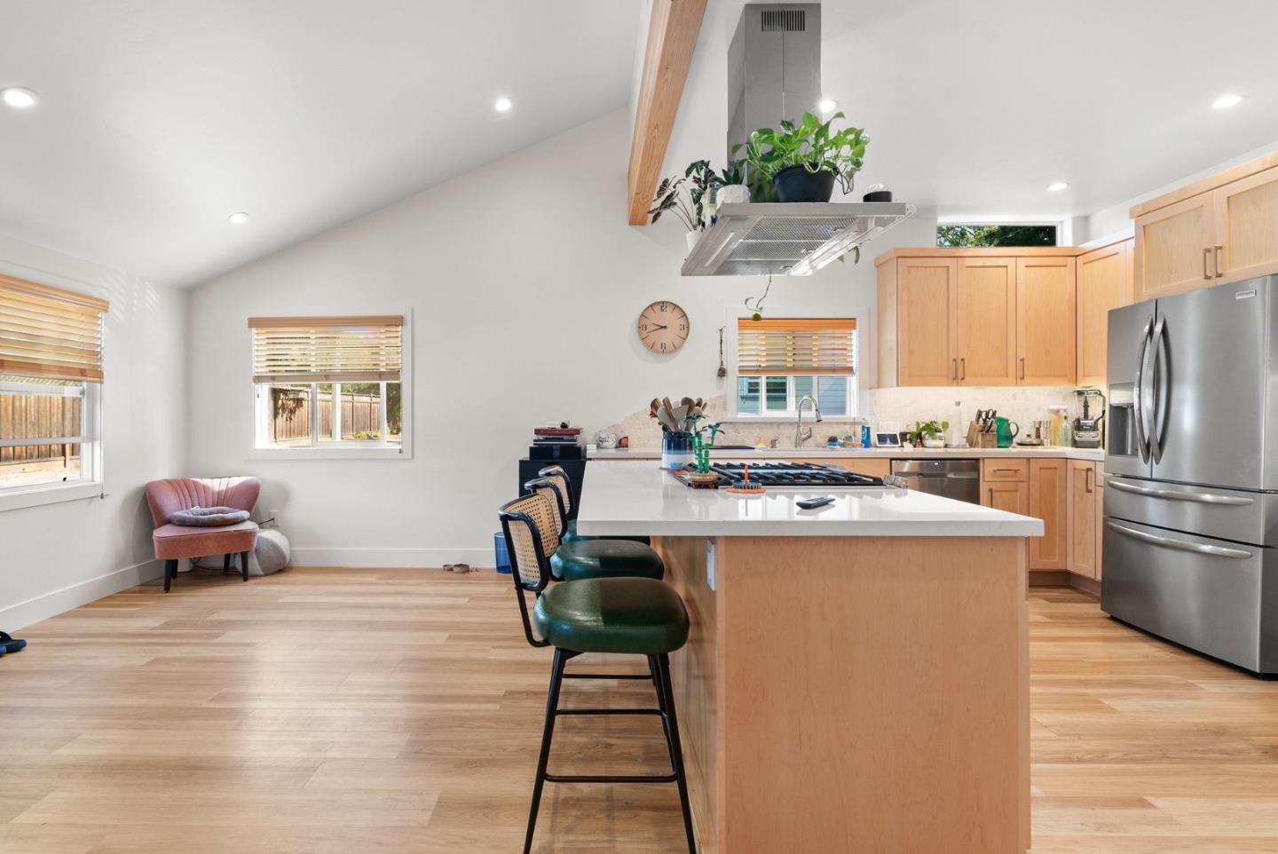 420 Capitola Road EXT