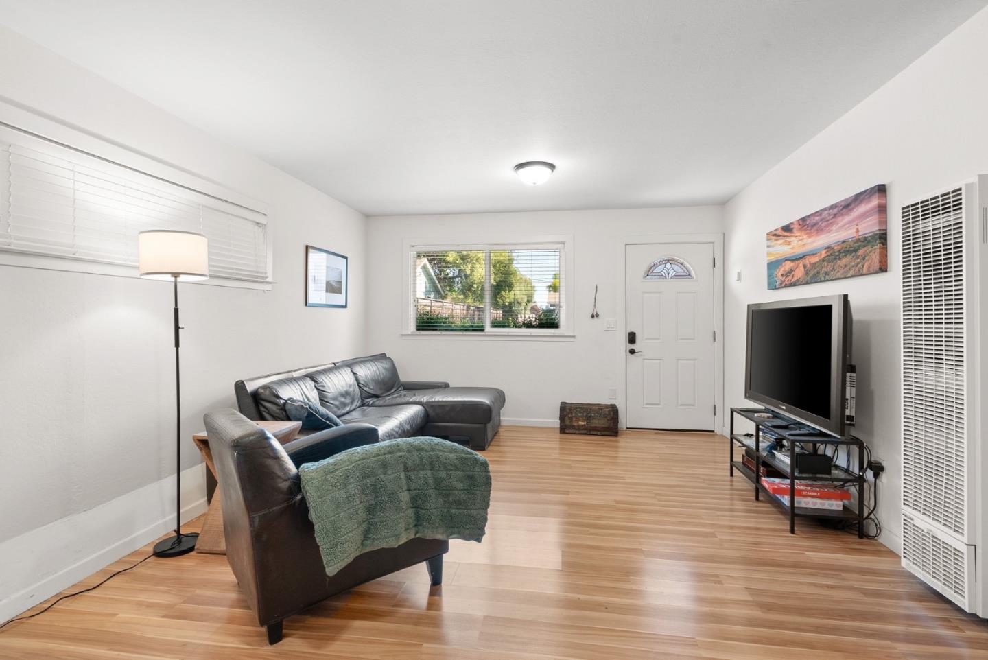 420 Capitola Road EXT