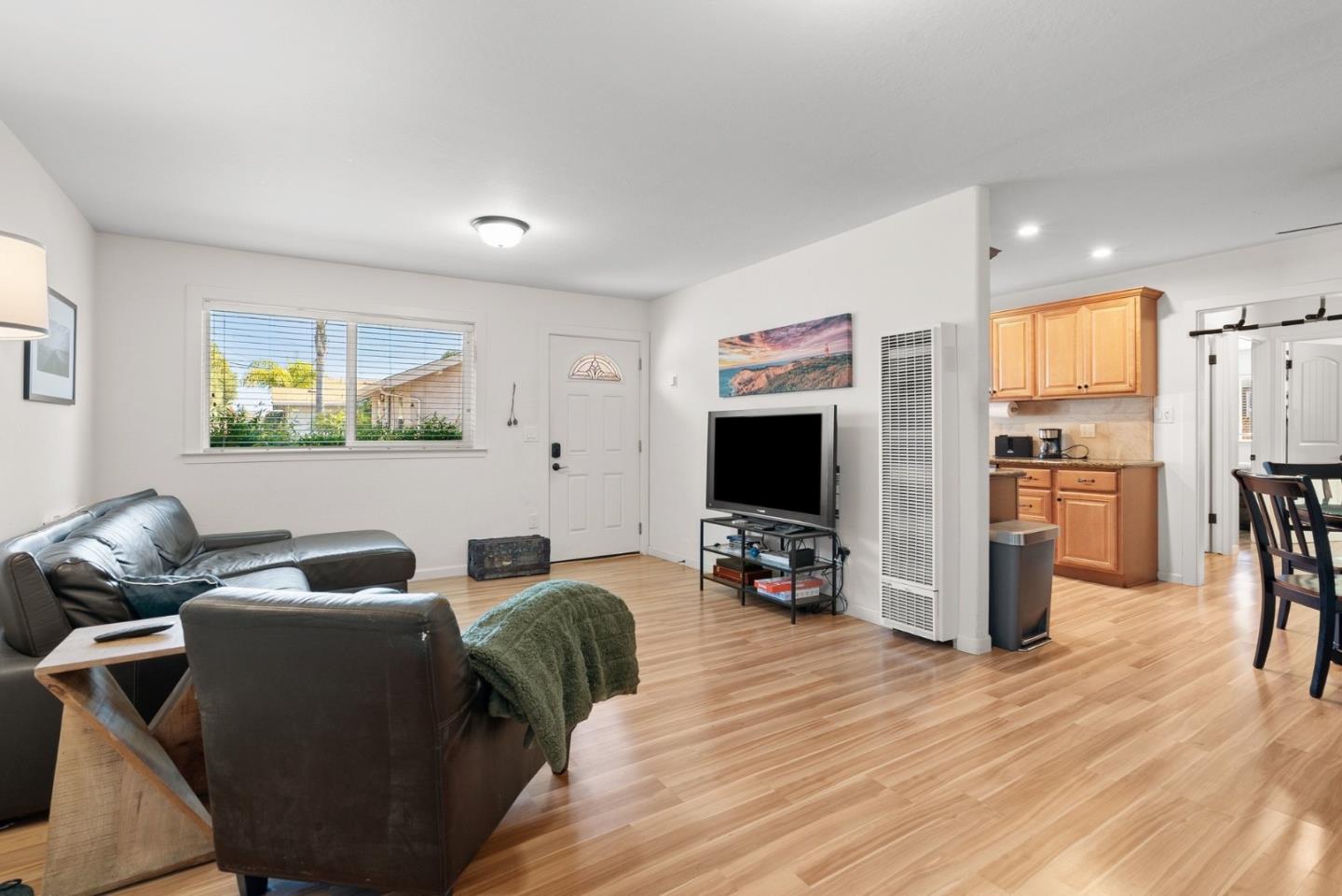 420 Capitola Road EXT