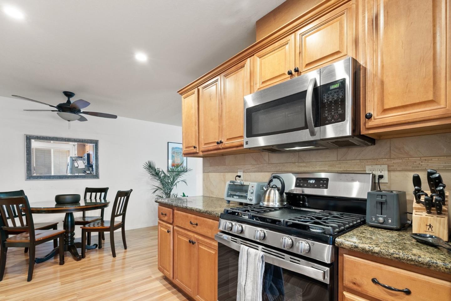 420 Capitola Road EXT