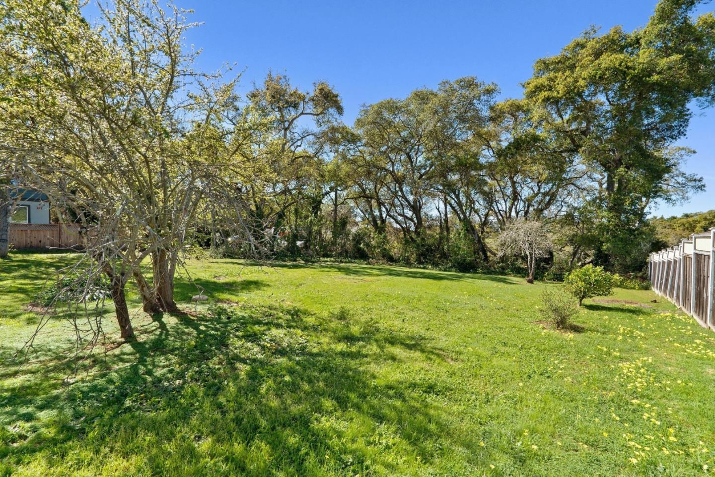 420 Capitola Road EXT
