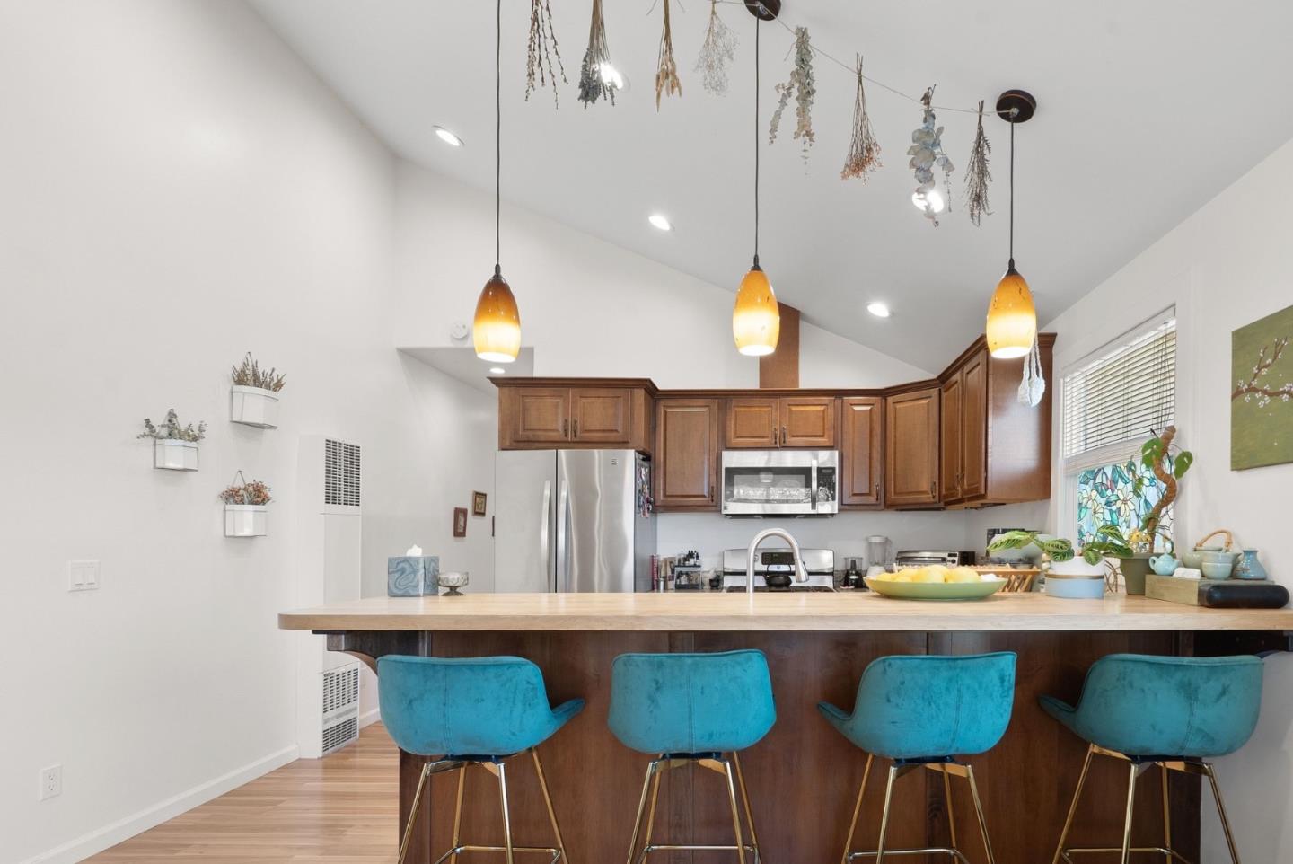 420 Capitola Road EXT
