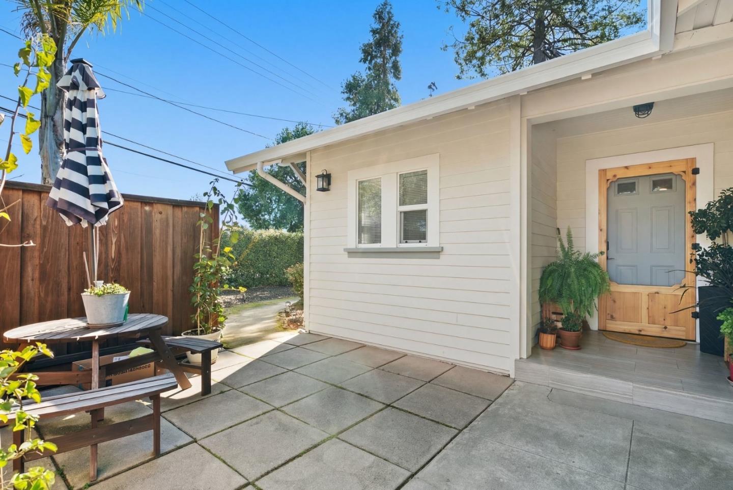 420 Capitola Road EXT