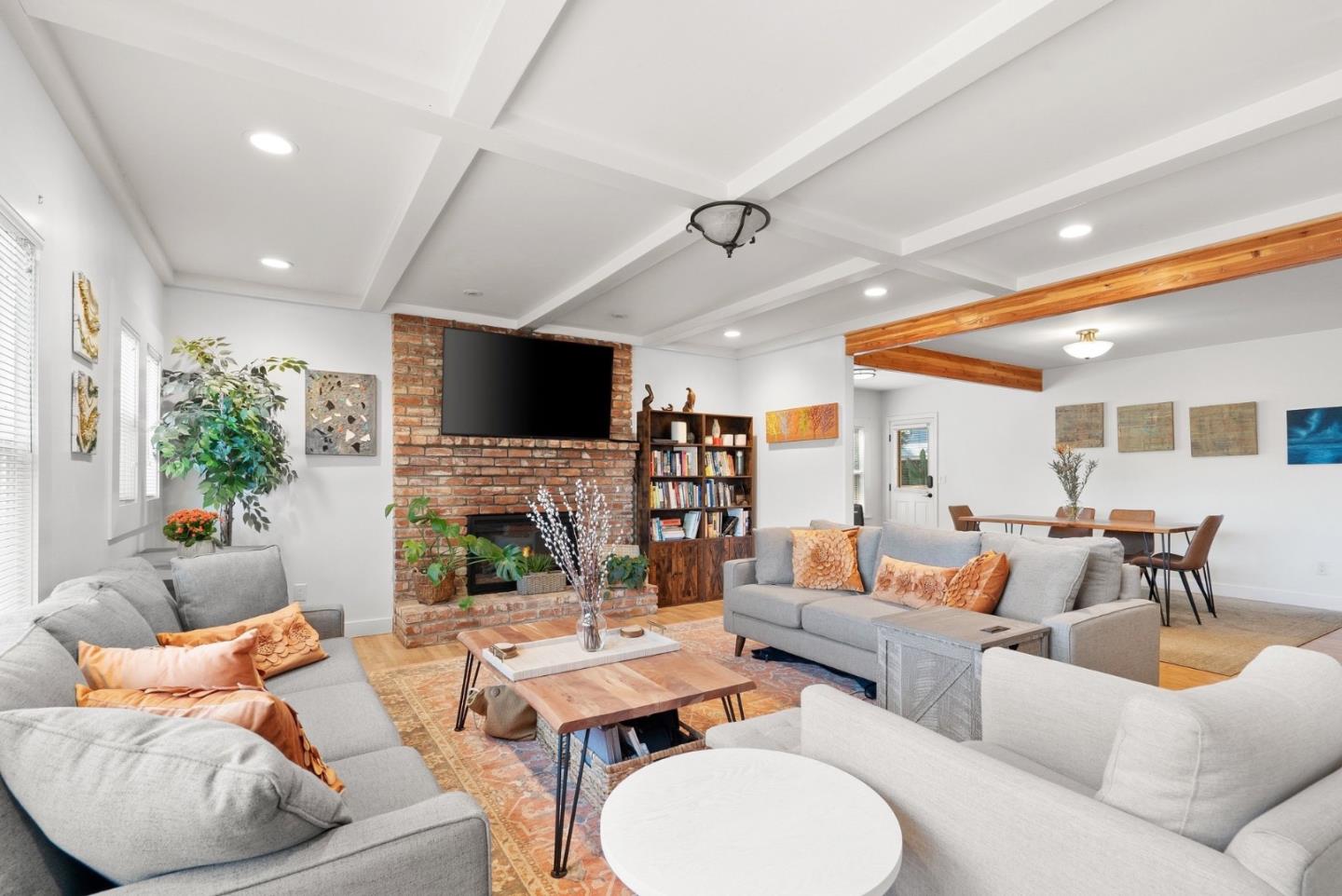 420 Capitola Road EXT
