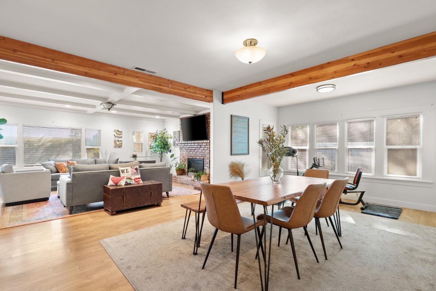 420 Capitola Road EXT