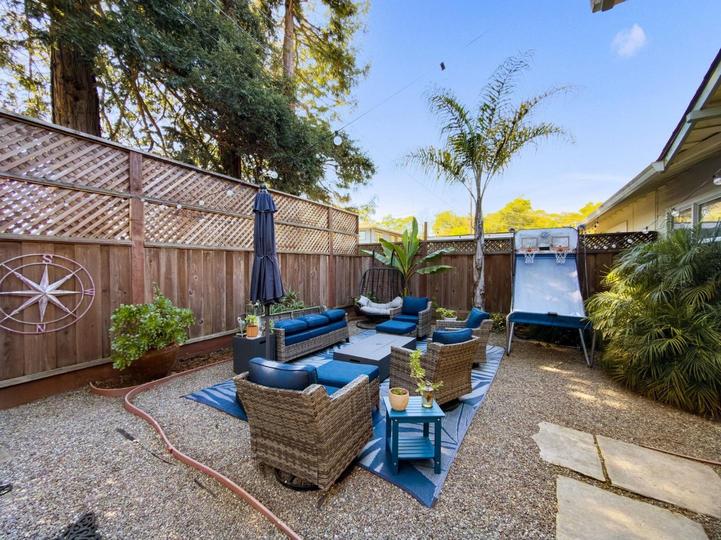 420 Capitola Road EXT