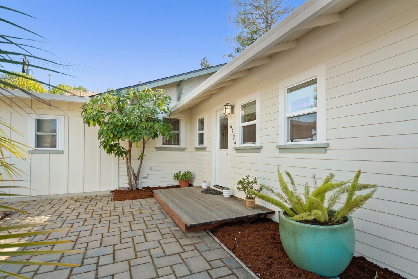420 Capitola Road EXT