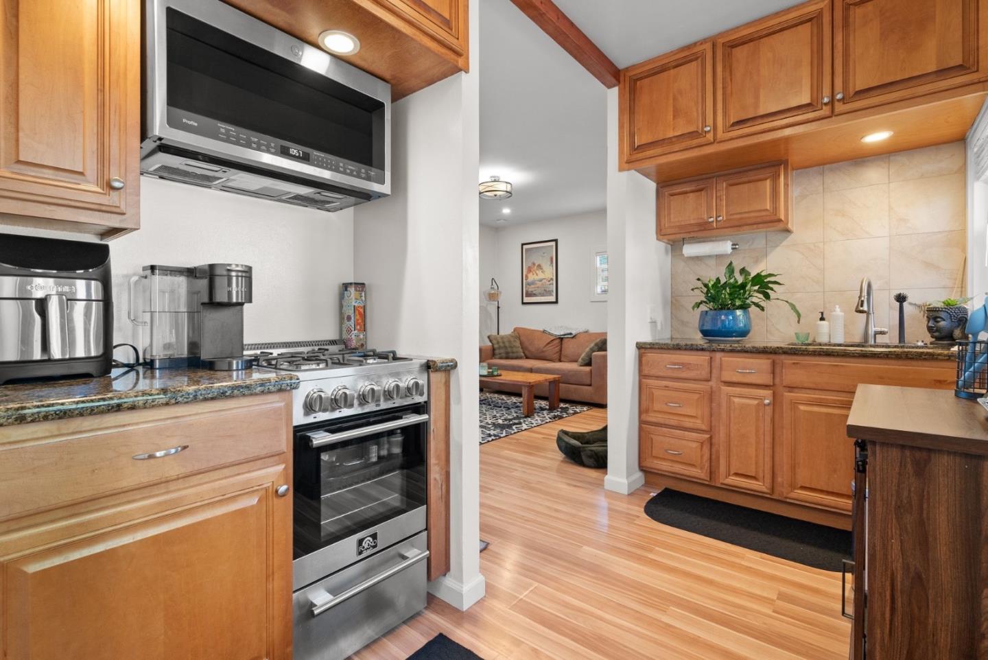 420 Capitola Road EXT