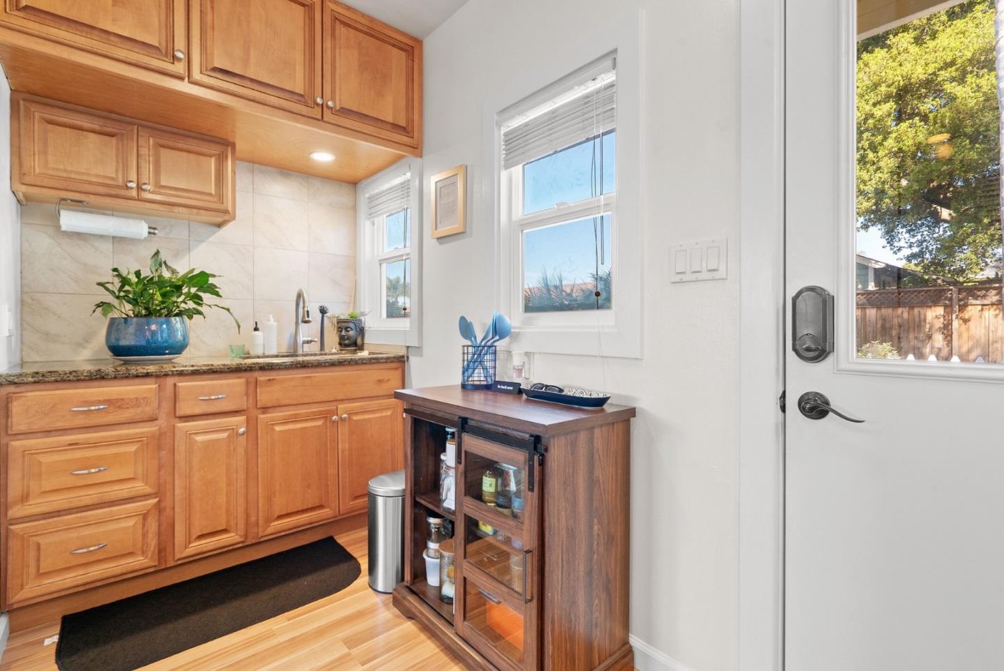 420 Capitola Road EXT