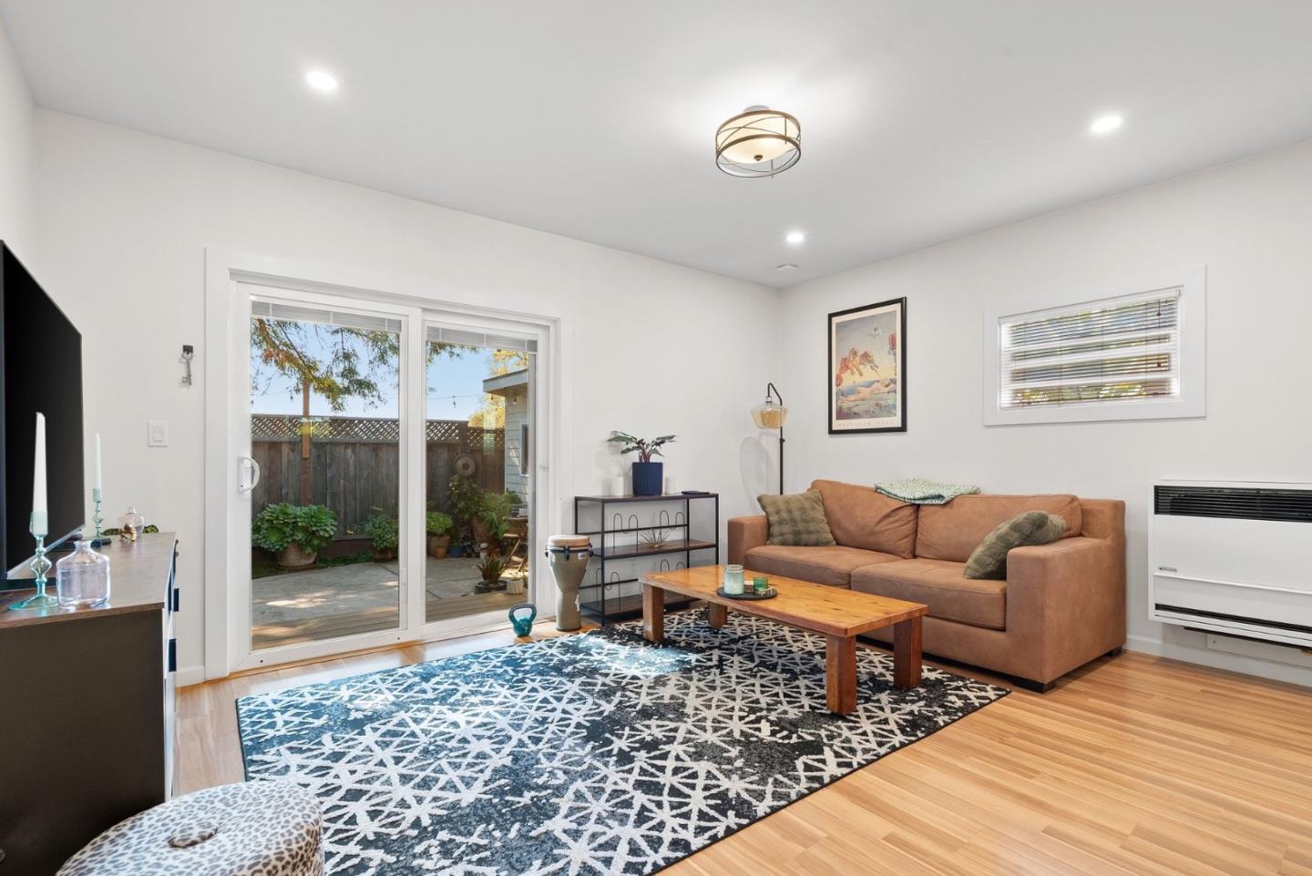 420 Capitola Road EXT