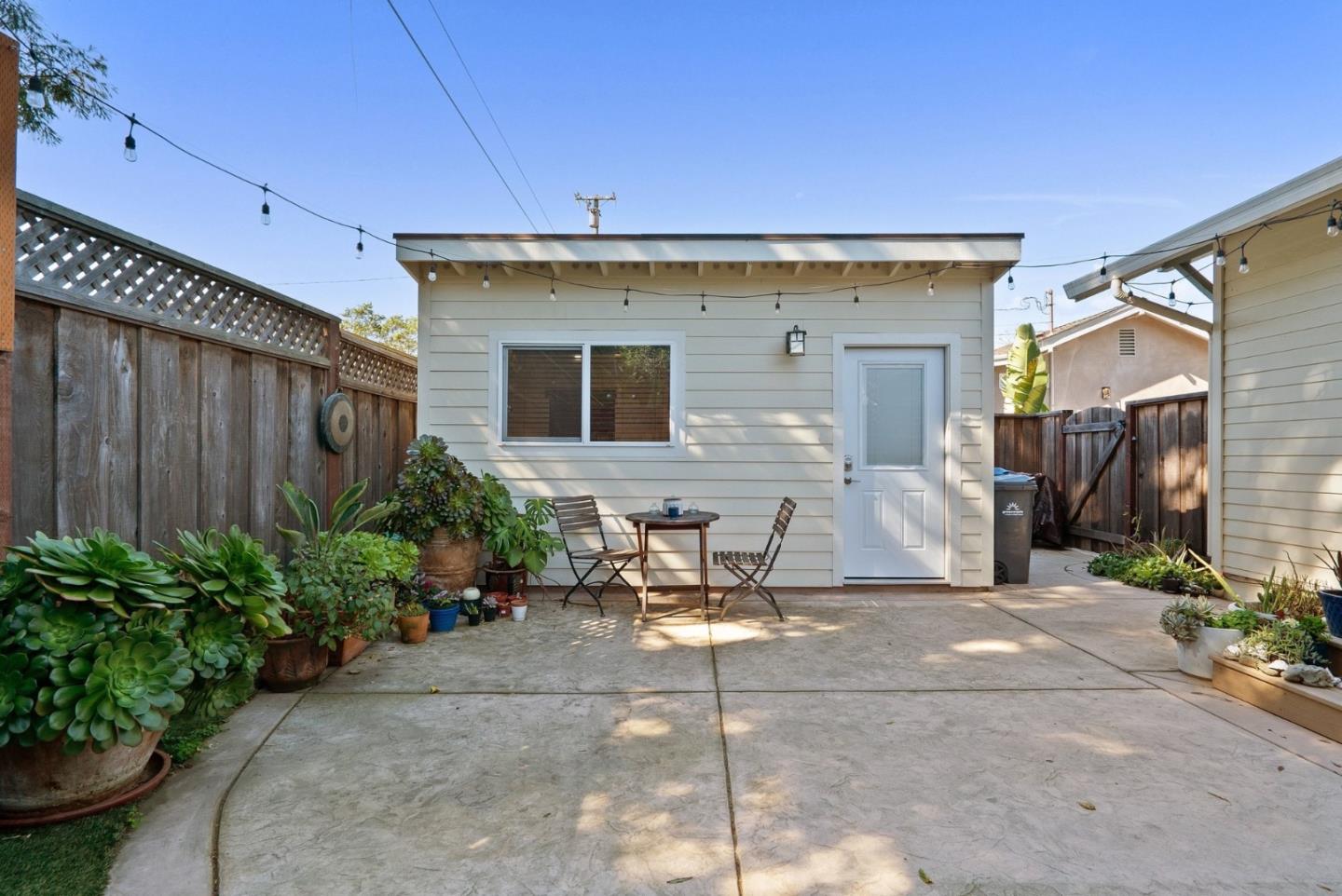 420 Capitola Road EXT