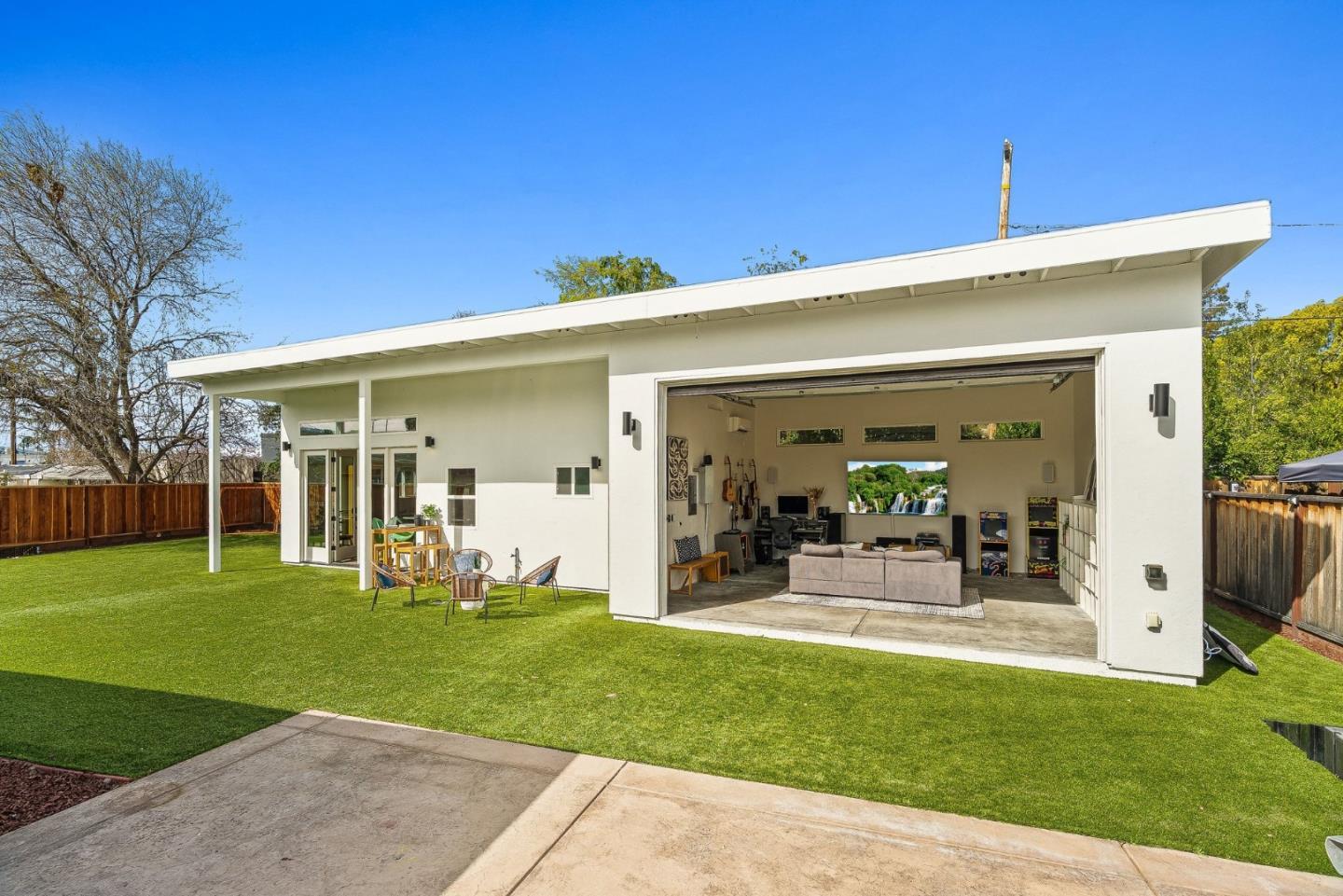 341 Dallas Drive