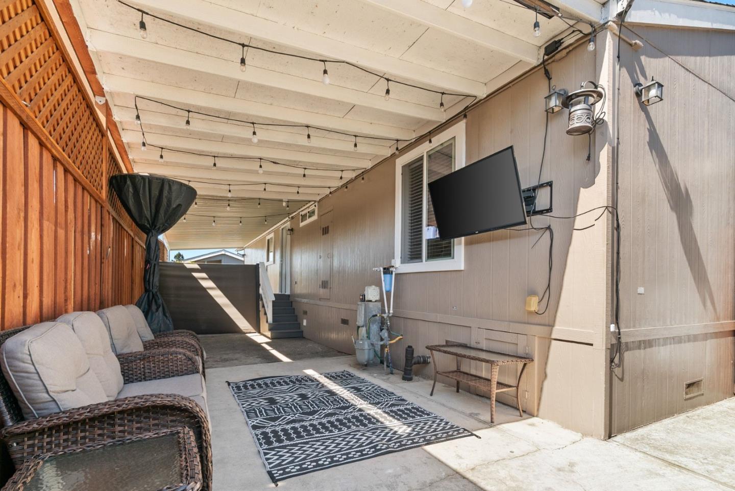 789 Green Valley Road Unit: 121